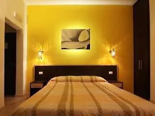 Oda ve Kahvaltı Flowerome Roma