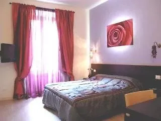 Flowerome Oda ve Kahvaltı Roma